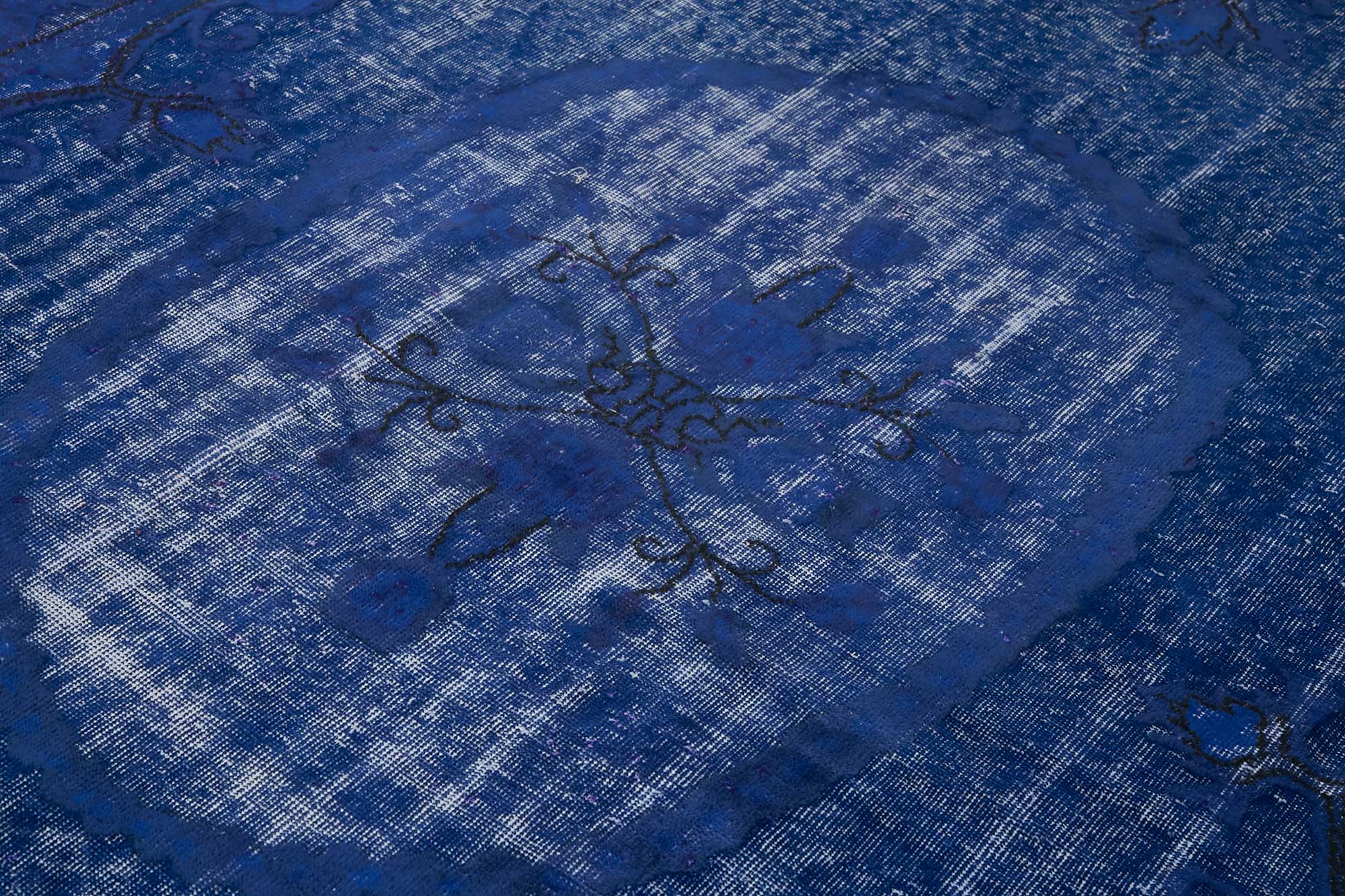 7x11 Vintage Hand-Carved Turkish Rug - 46940