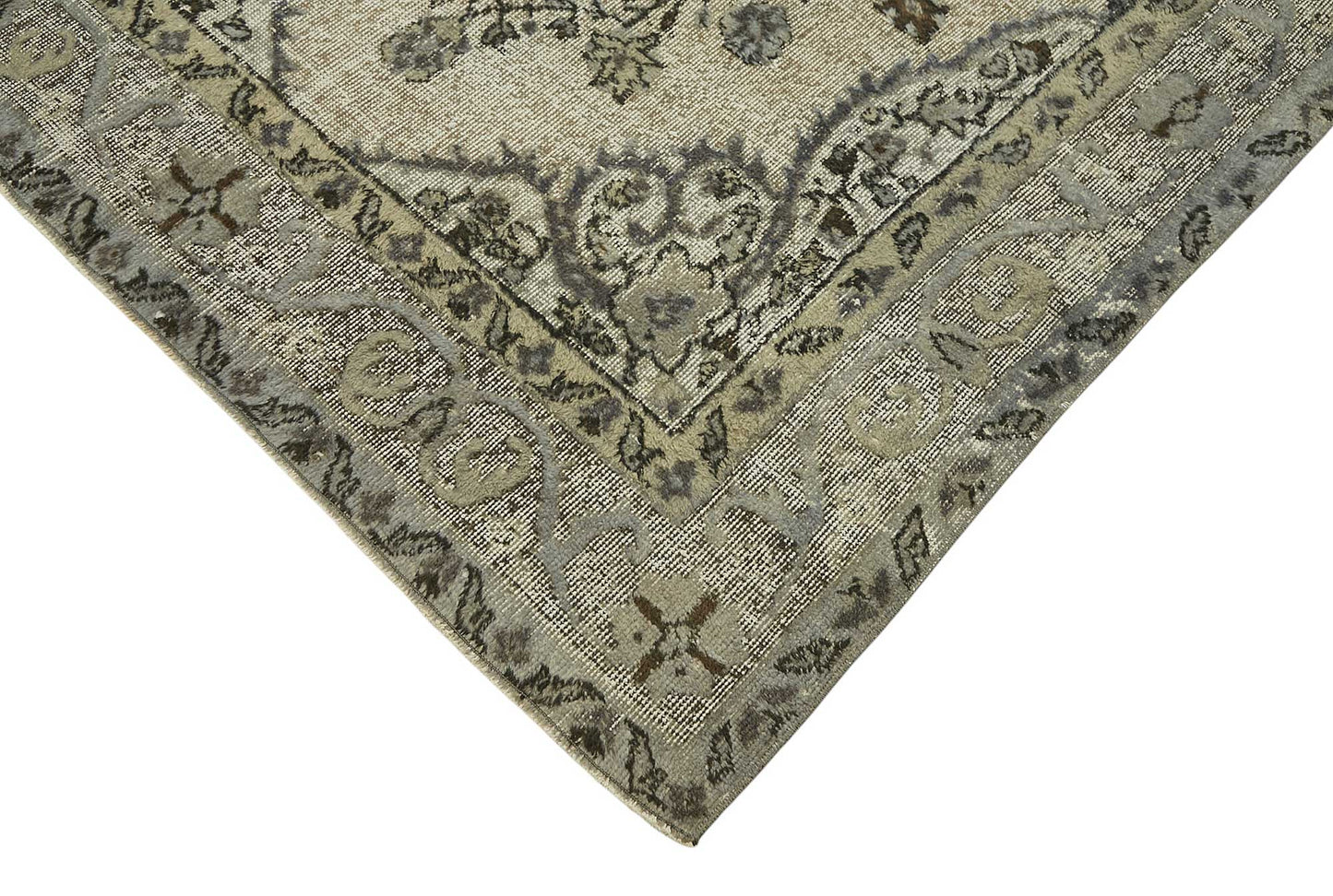 5x10 Vintage Hand-Carved Turkish Rug - 46944