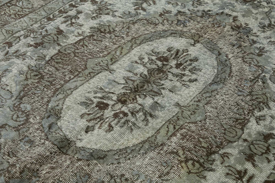 6x9 Vintage Hand-Carved Turkish Rug - 46945