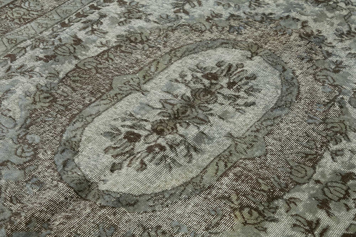 6x9 Vintage Hand-Carved Turkish Rug - 46945