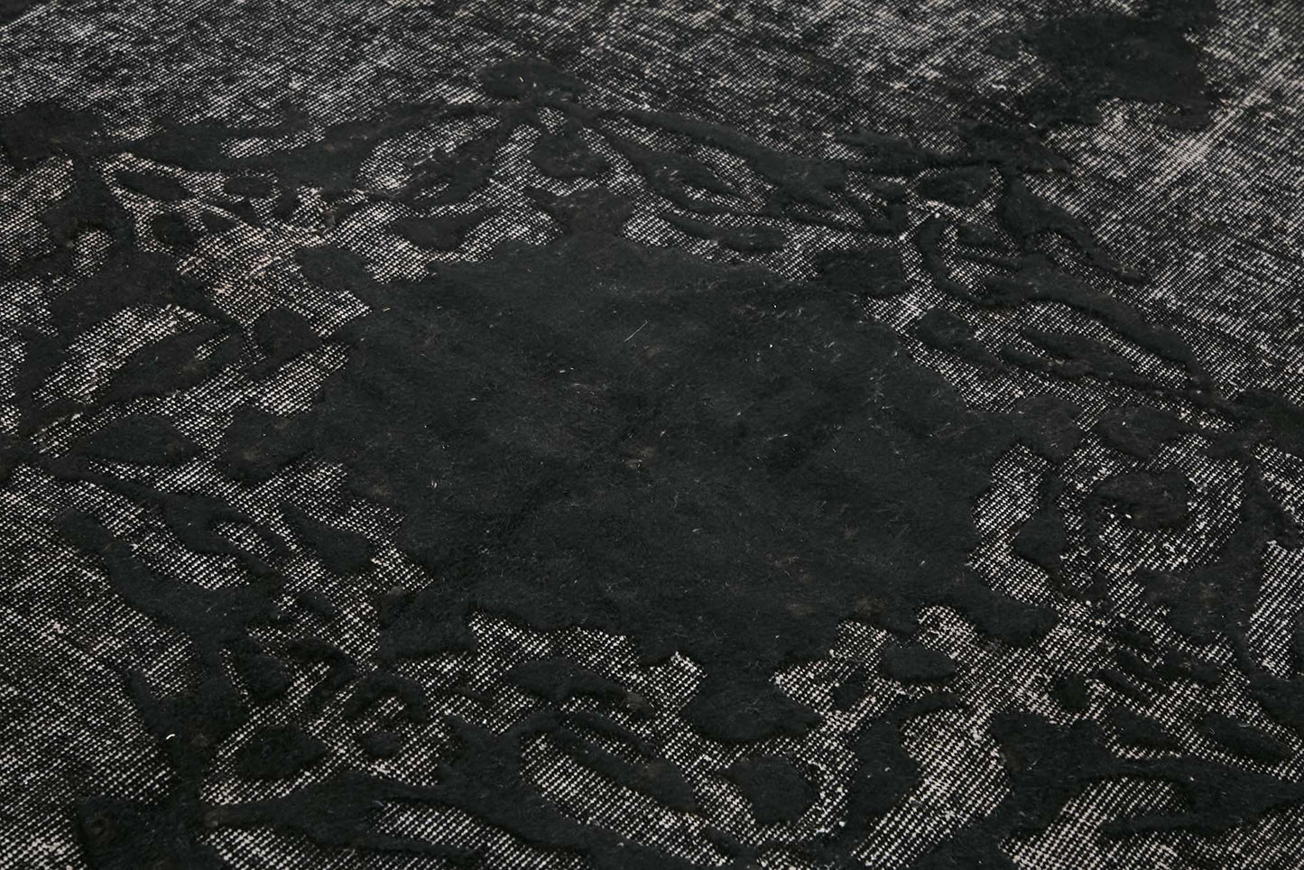 7x10 Vintage Hand-Carved Turkish Rug - 46946