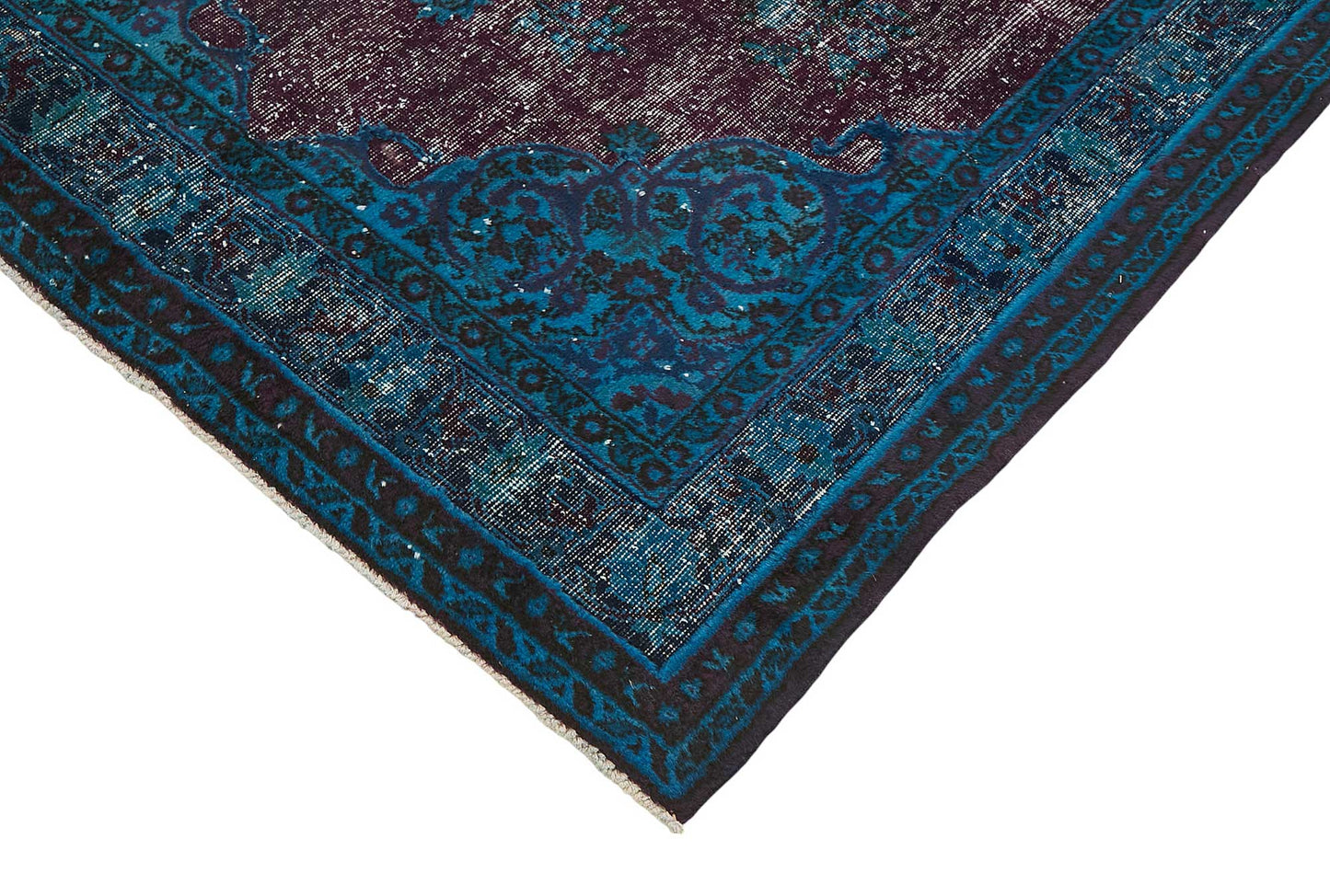 5x8 Vintage Hand-Carved Turkish Rug - 46947