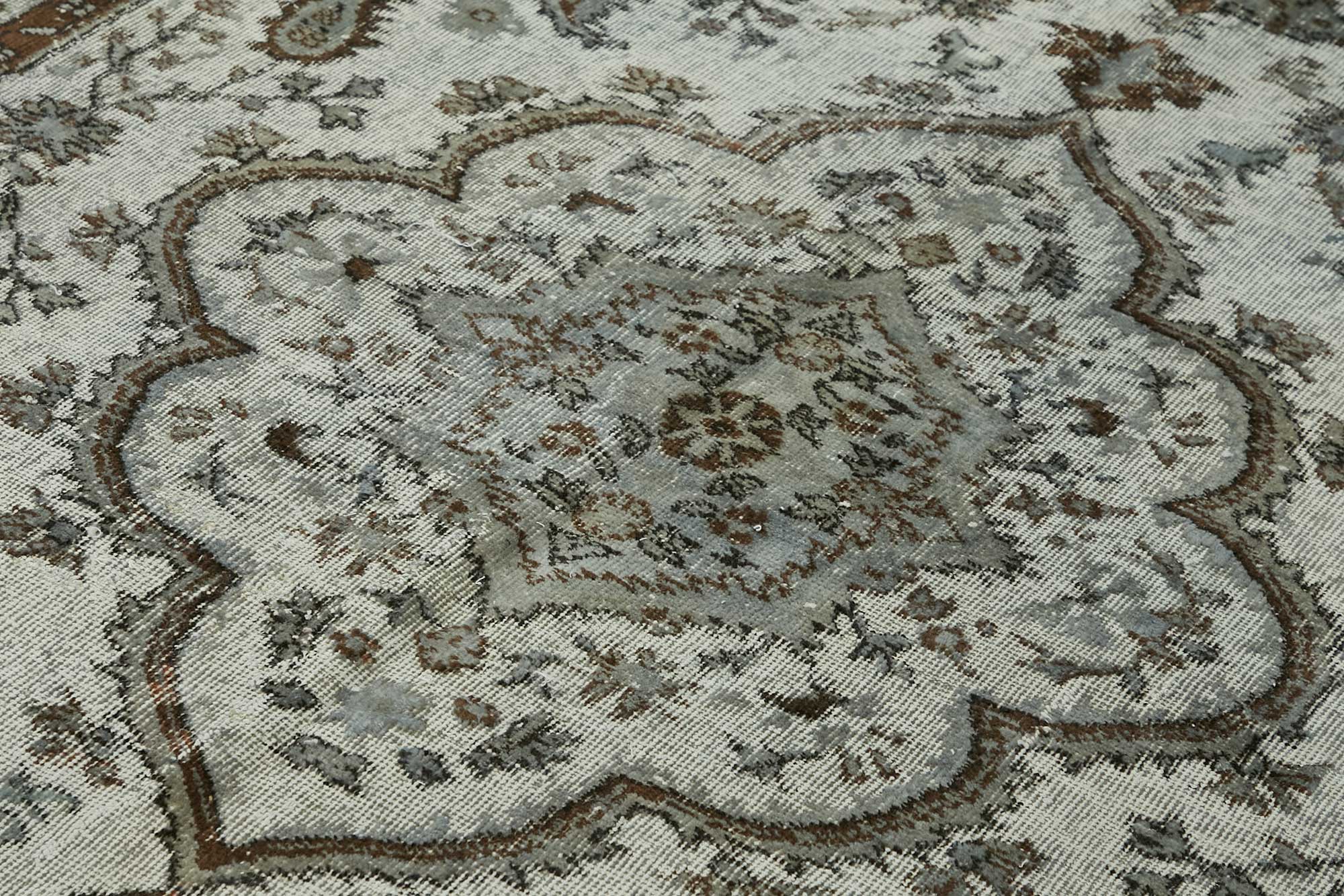 7x10 Vintage Hand-Carved Turkish Rug - 46950
