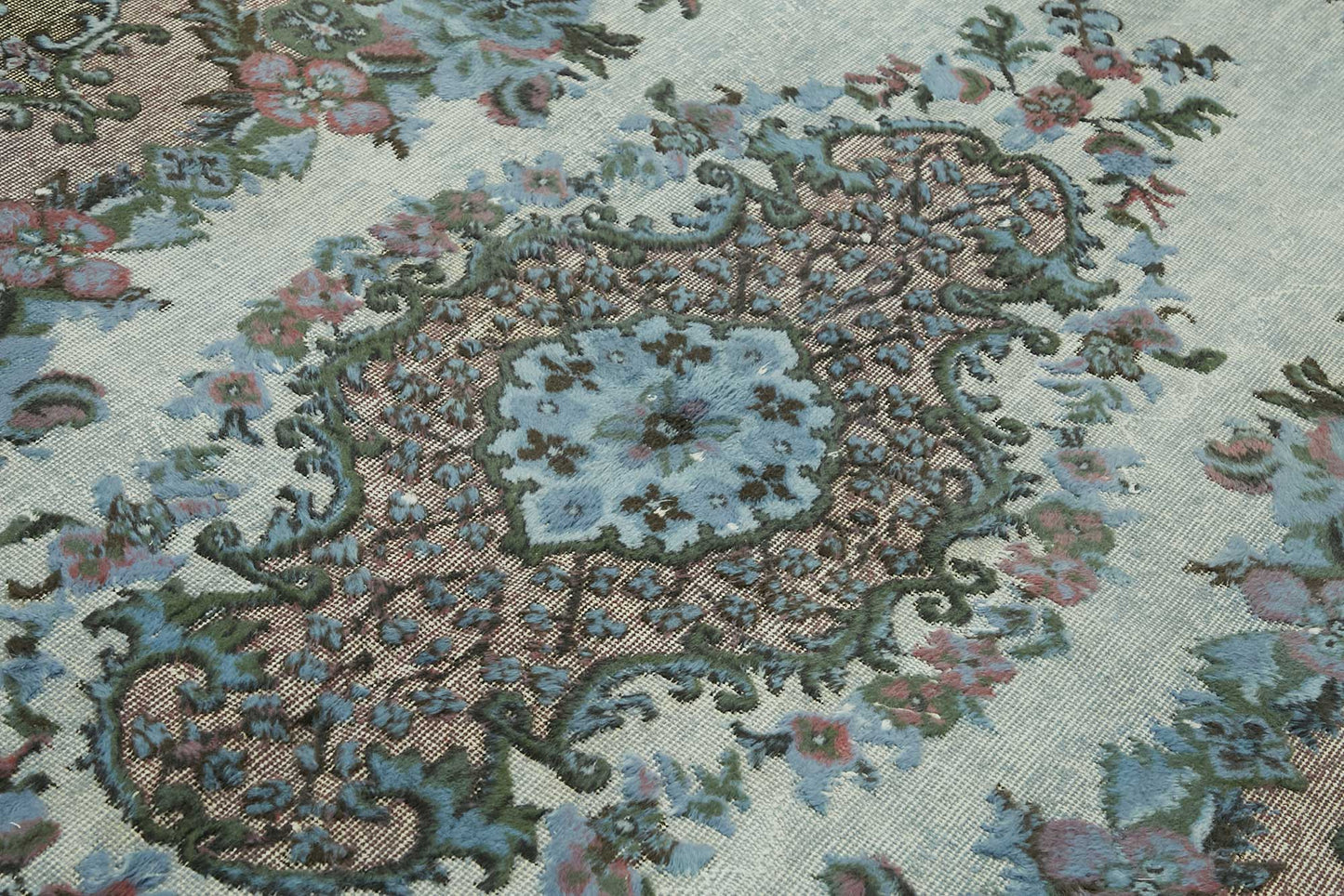 6x10 Vintage Hand-Carved Turkish Rug - 46952