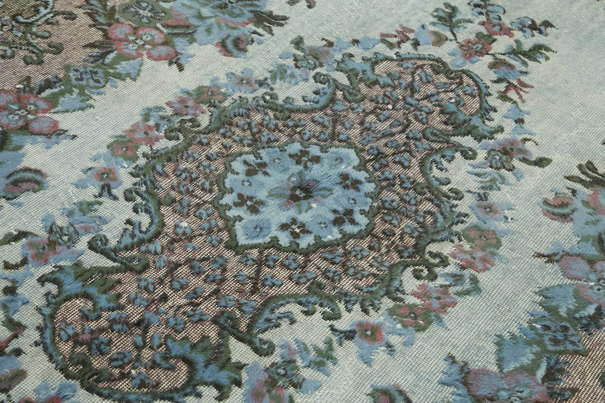 6x10 Vintage Hand-Carved Turkish Rug - 46952