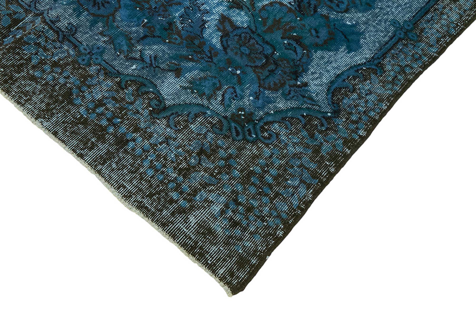 6x10 Vintage Hand-Carved Turkish Rug - 46972