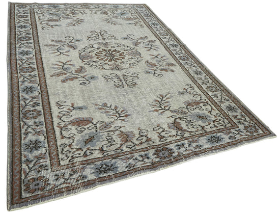 6x9 Vintage Hand-Carved Turkish Rug - 47010