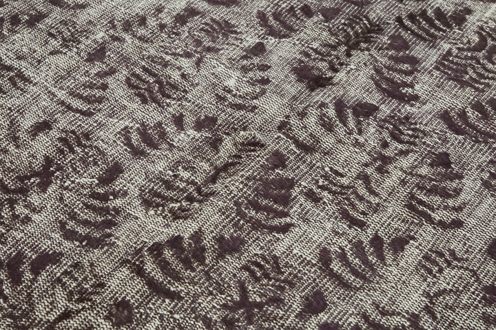 5x8 Vintage Hand-Carved Turkish Rug - 47027