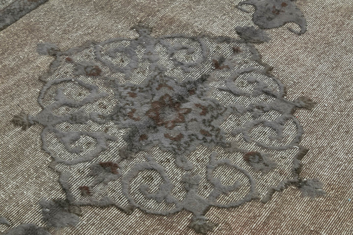 6x9 Vintage Hand-Carved Turkish Rug - 47029