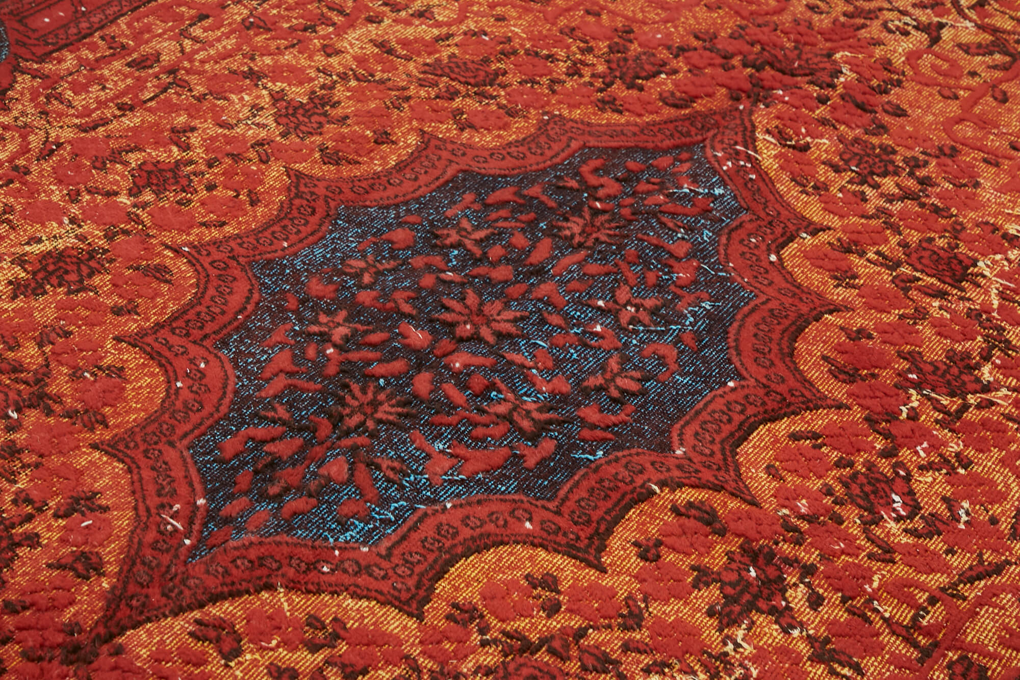 7x10 Vintage Hand-Carved Turkish Rug - 47039