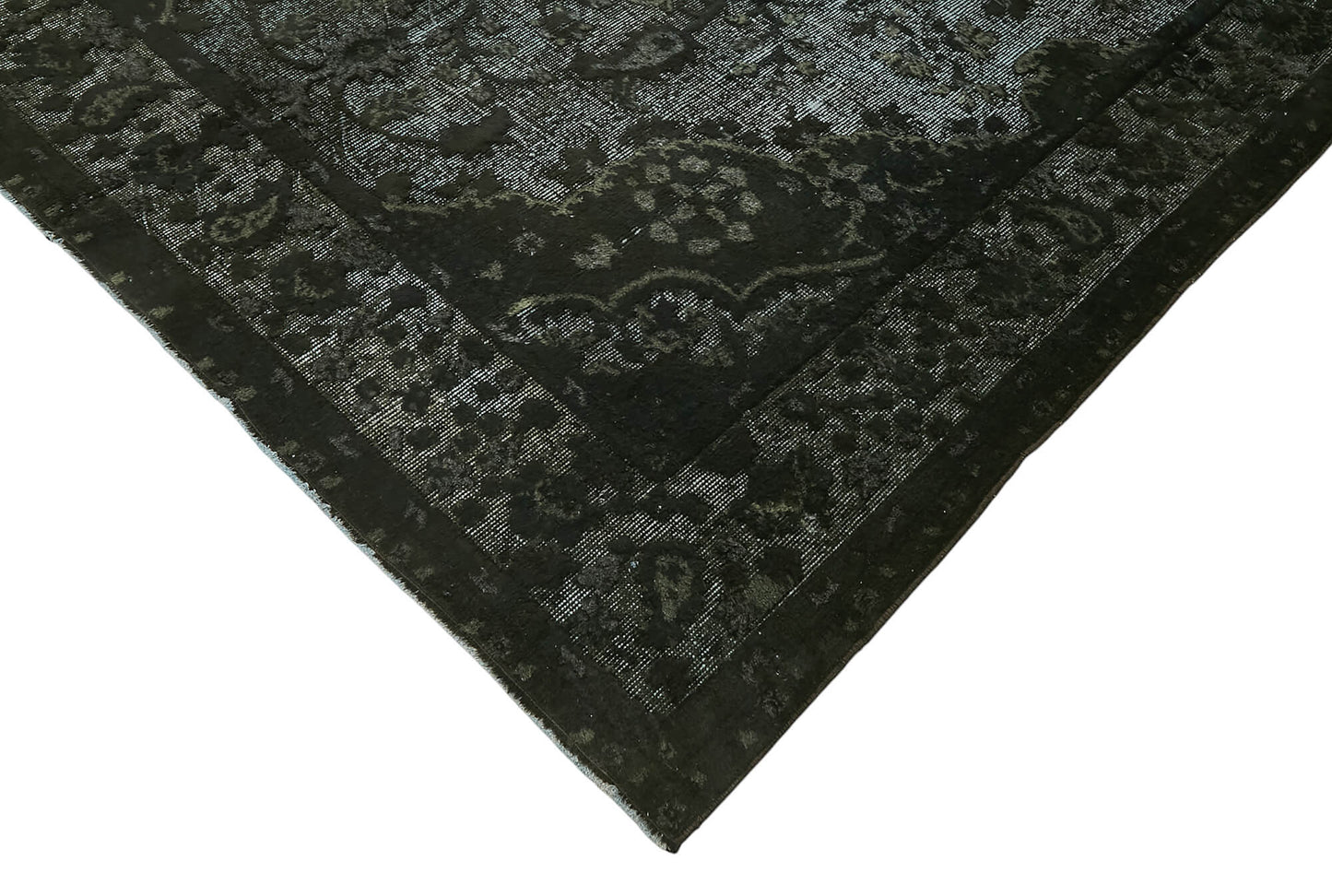 6x10 Vintage Hand-Carved Turkish Rug - 47052