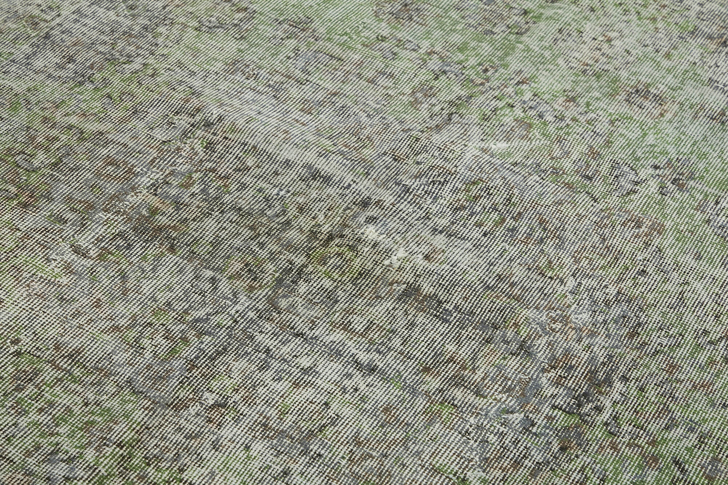 5x8 Vintage Hand-Carved Turkish Rug - 47093