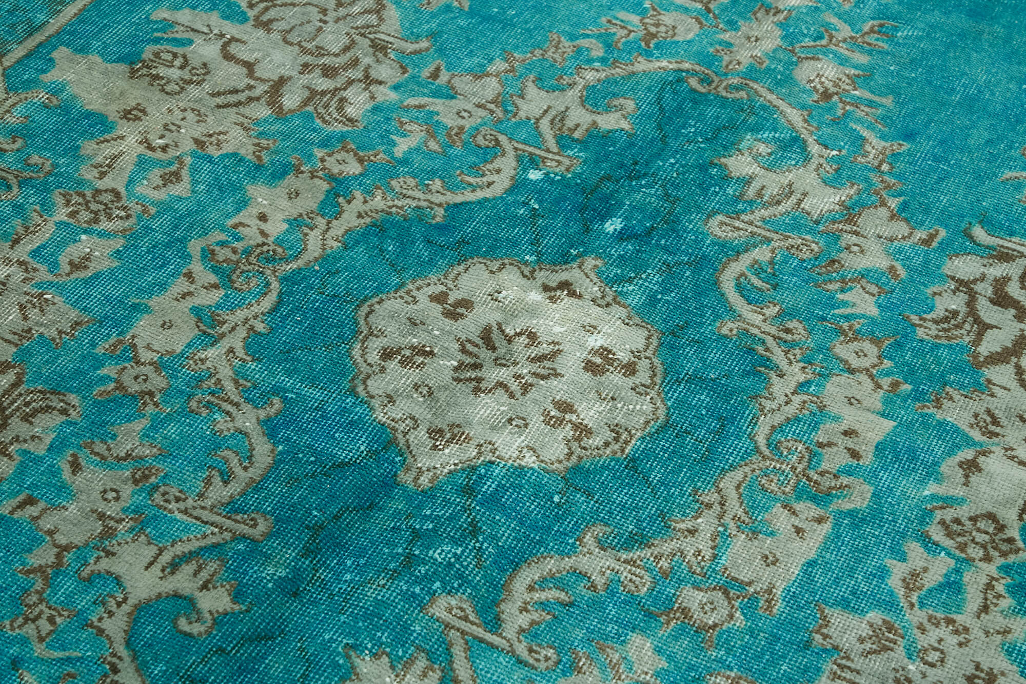5x9 Vintage Hand-Carved Turkish Rug - 47100