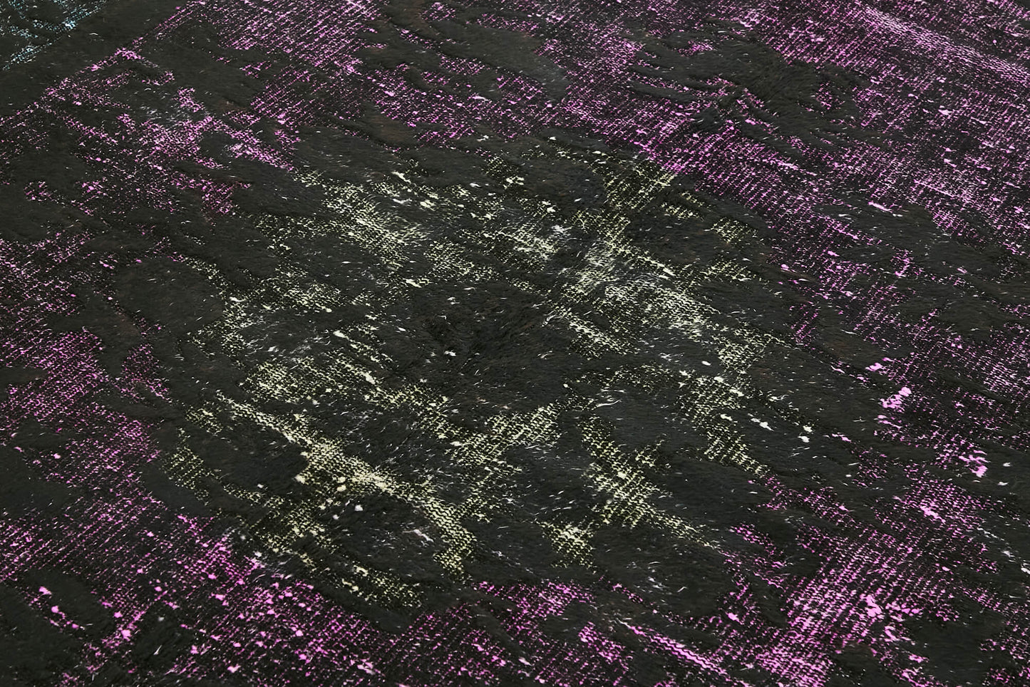 6x9 Vintage Hand-Carved Turkish Rug - 47110