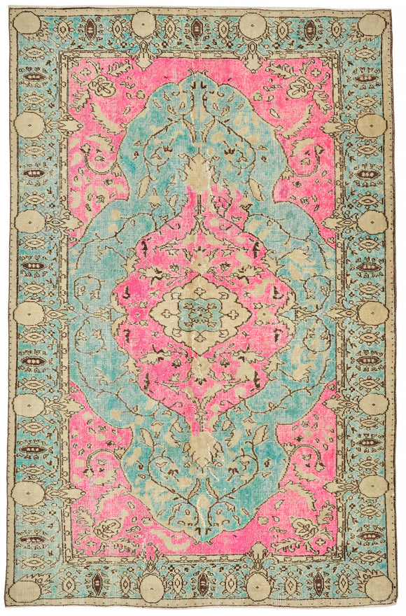 6x9 Vintage Hand-Carved Turkish Rug - 47114