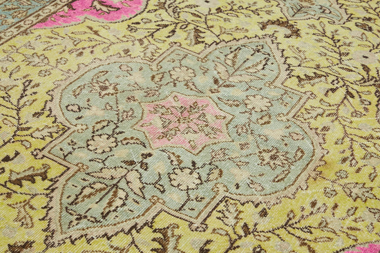 6x11 Vintage Hand-Carved Turkish Rug - 47115