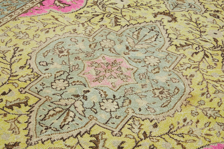 6x11 Vintage Hand-Carved Turkish Rug - 47115