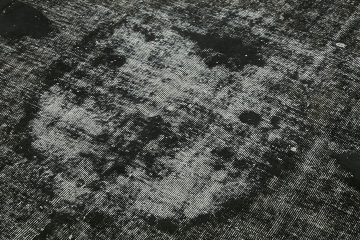 7x10 Vintage Hand-Carved Turkish Rug - 47119