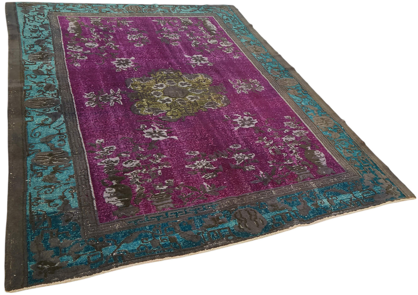 7x9 Vintage Hand-Carved Turkish Rug - 47122