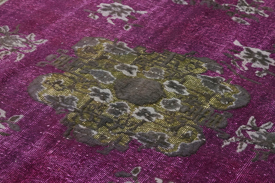 7x9 Vintage Hand-Carved Turkish Rug - 47122