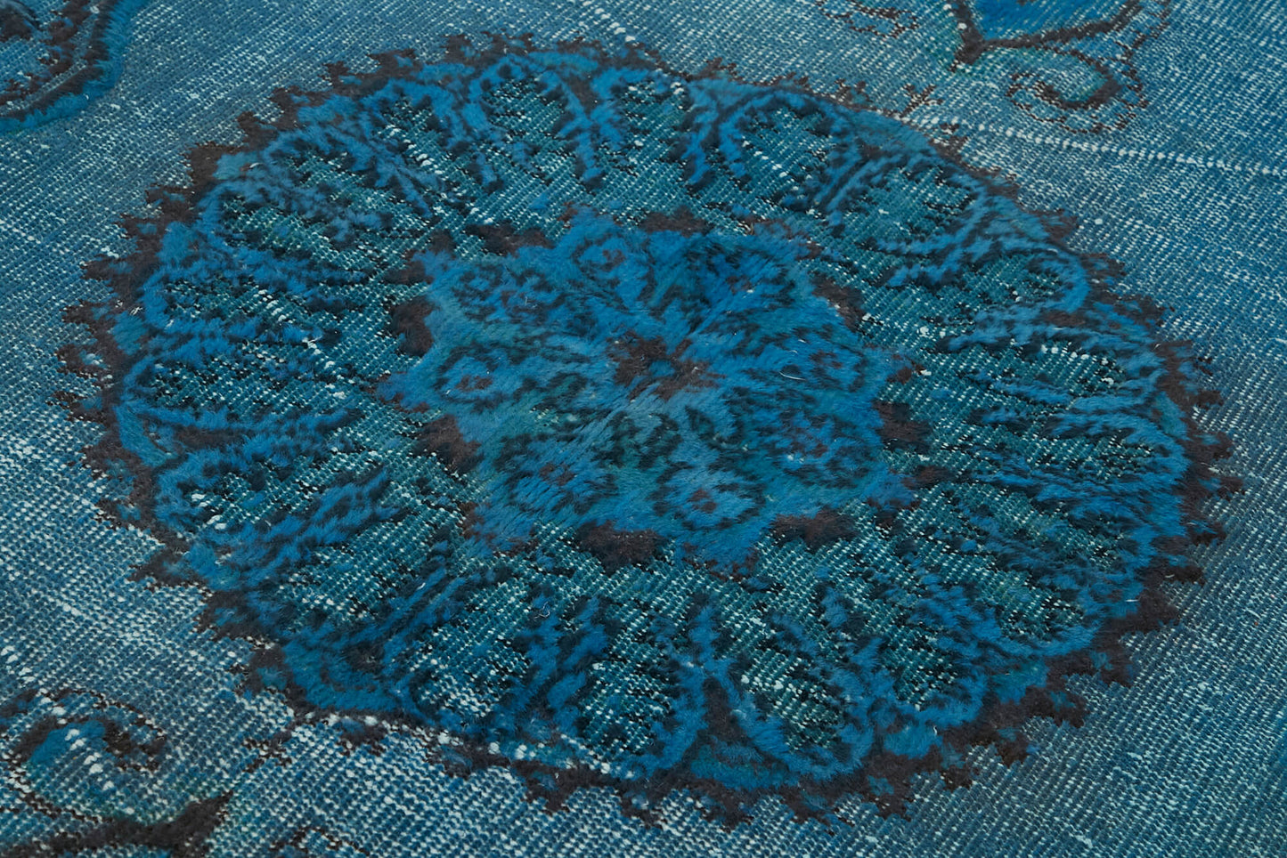 6x10 Vintage Hand-Carved Turkish Rug - 47126