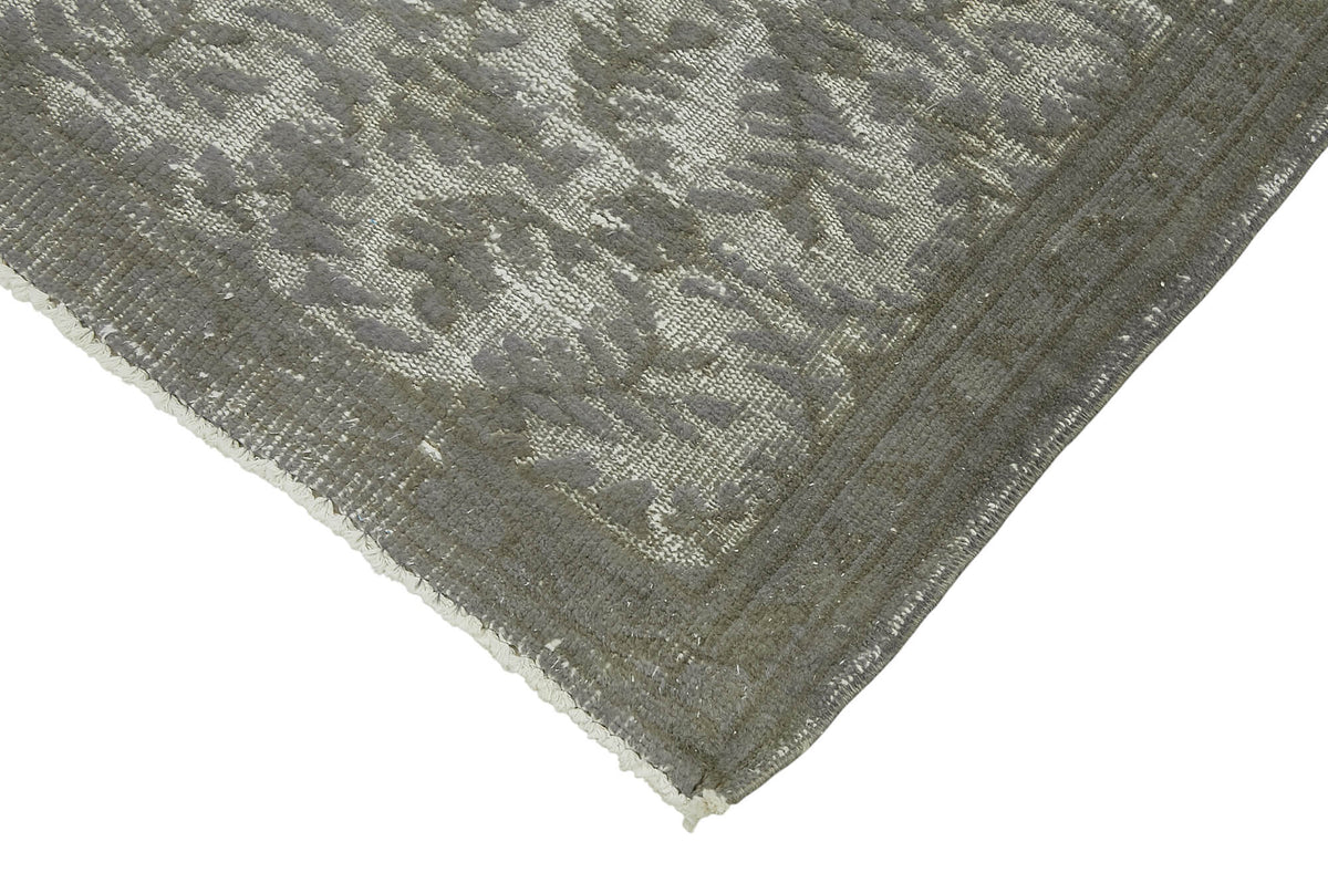 6x9 Vintage Hand-Carved Turkish Rug - 47130
