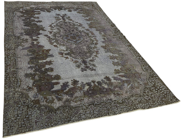 6x9 Vintage Hand-Carved Turkish Rug - 47142