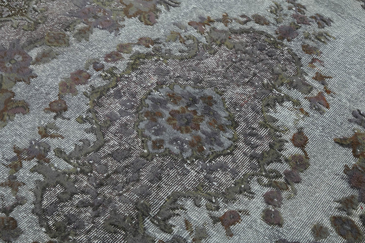 6x9 Vintage Hand-Carved Turkish Rug - 47142