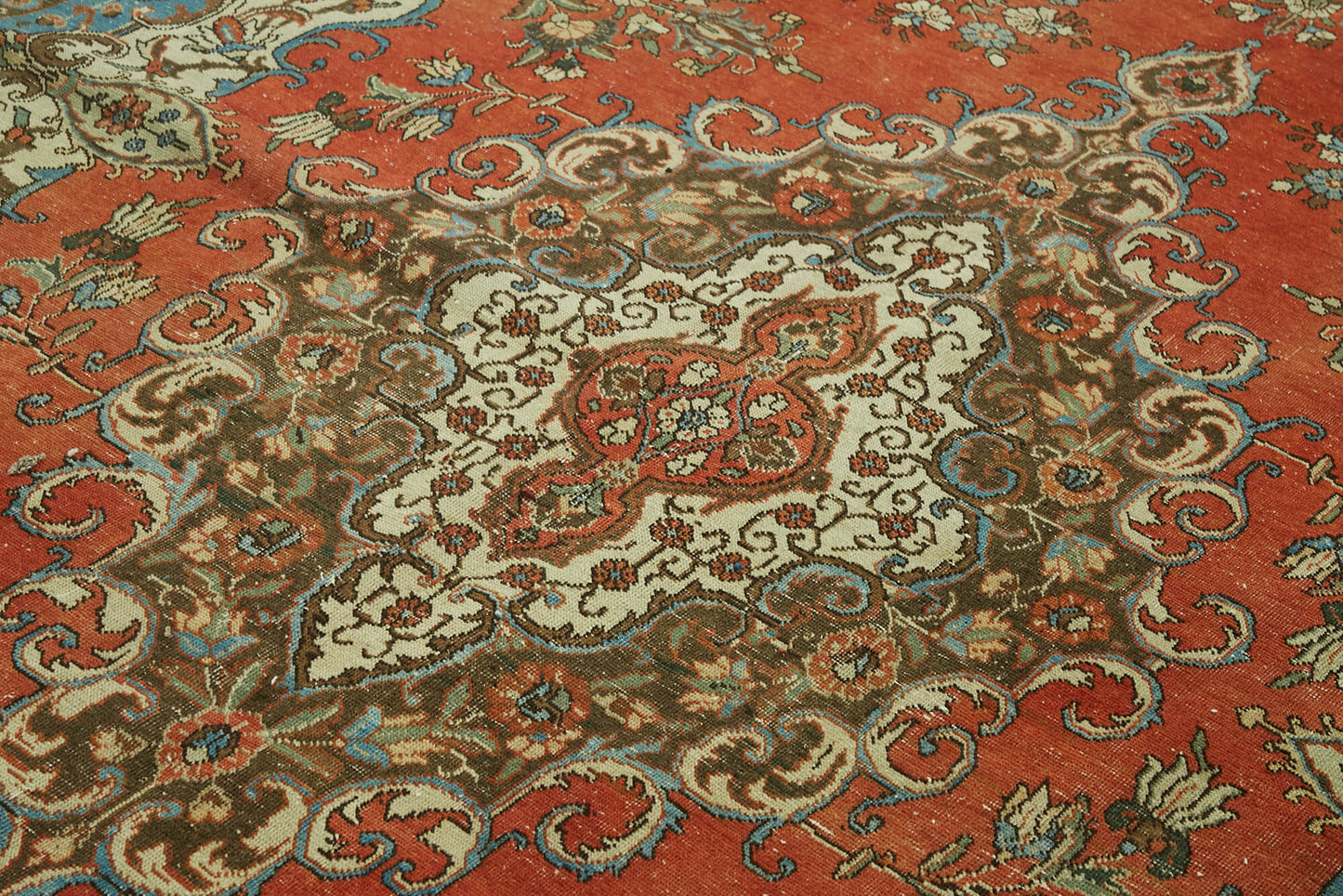 8x12 Vintage Hand-Knotted Rug - 47162