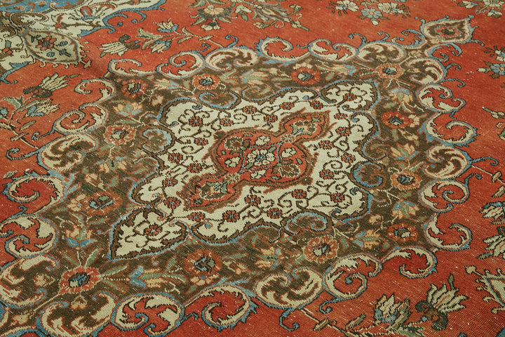 8x12 Vintage Hand-Knotted Rug - 47162