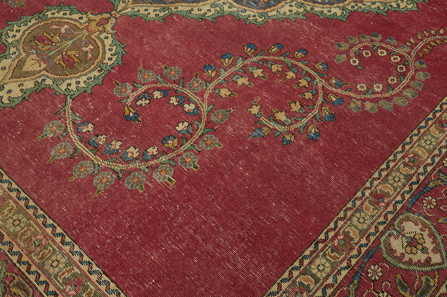 9x12 Vintage Hand-Knotted Rug - 47165