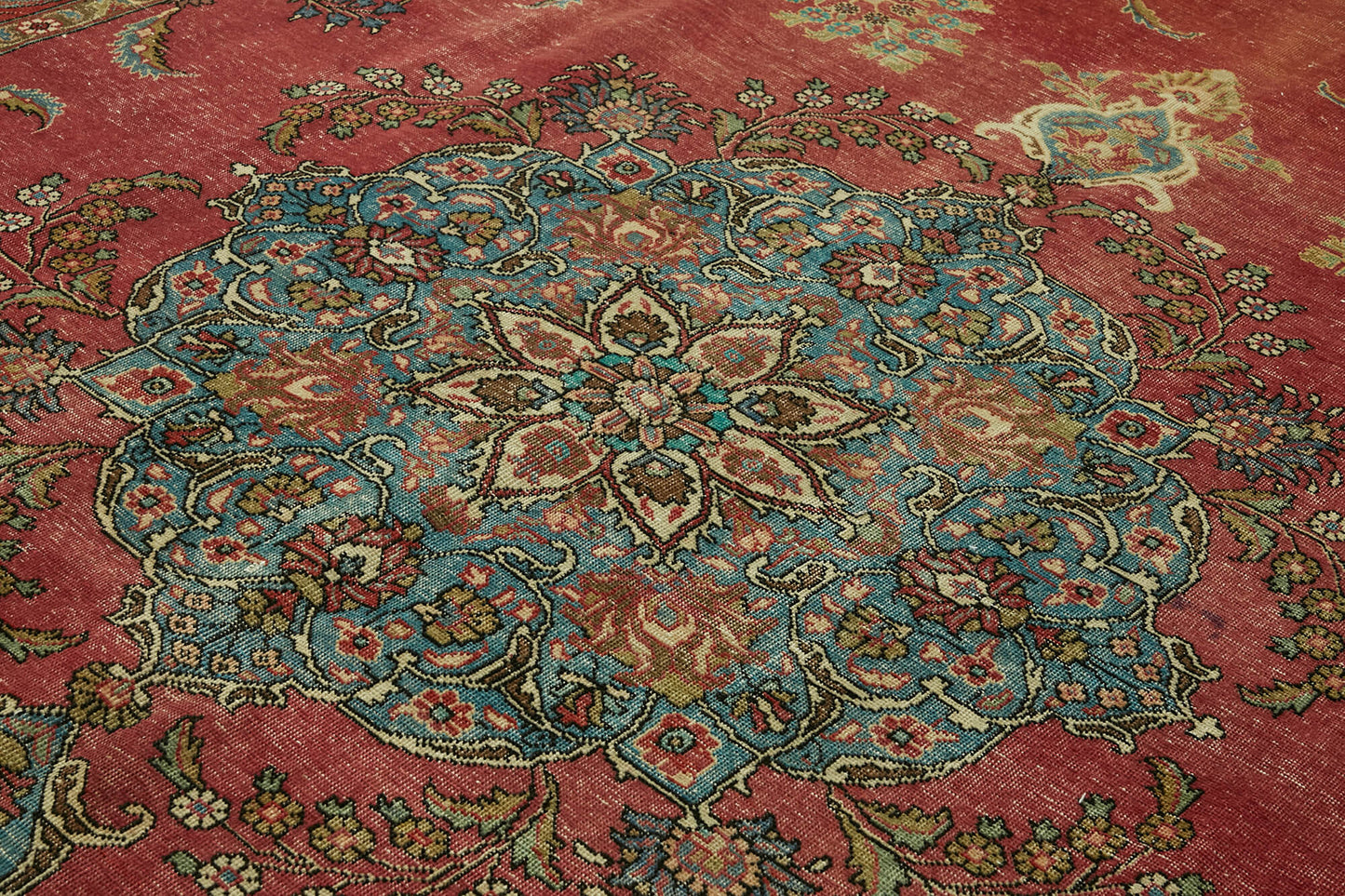 9x12 Vintage Hand-Knotted Rug - 47177