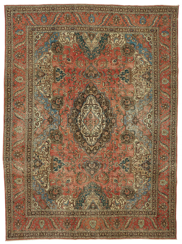10x13 Vintage Hand-Knotted Rug - 47184