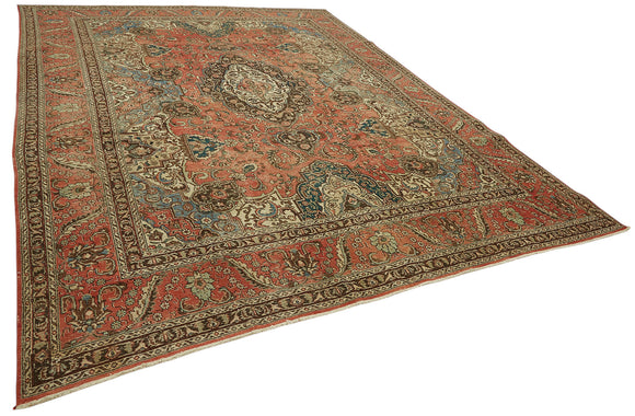 10x13 Vintage Hand-Knotted Rug - 47184