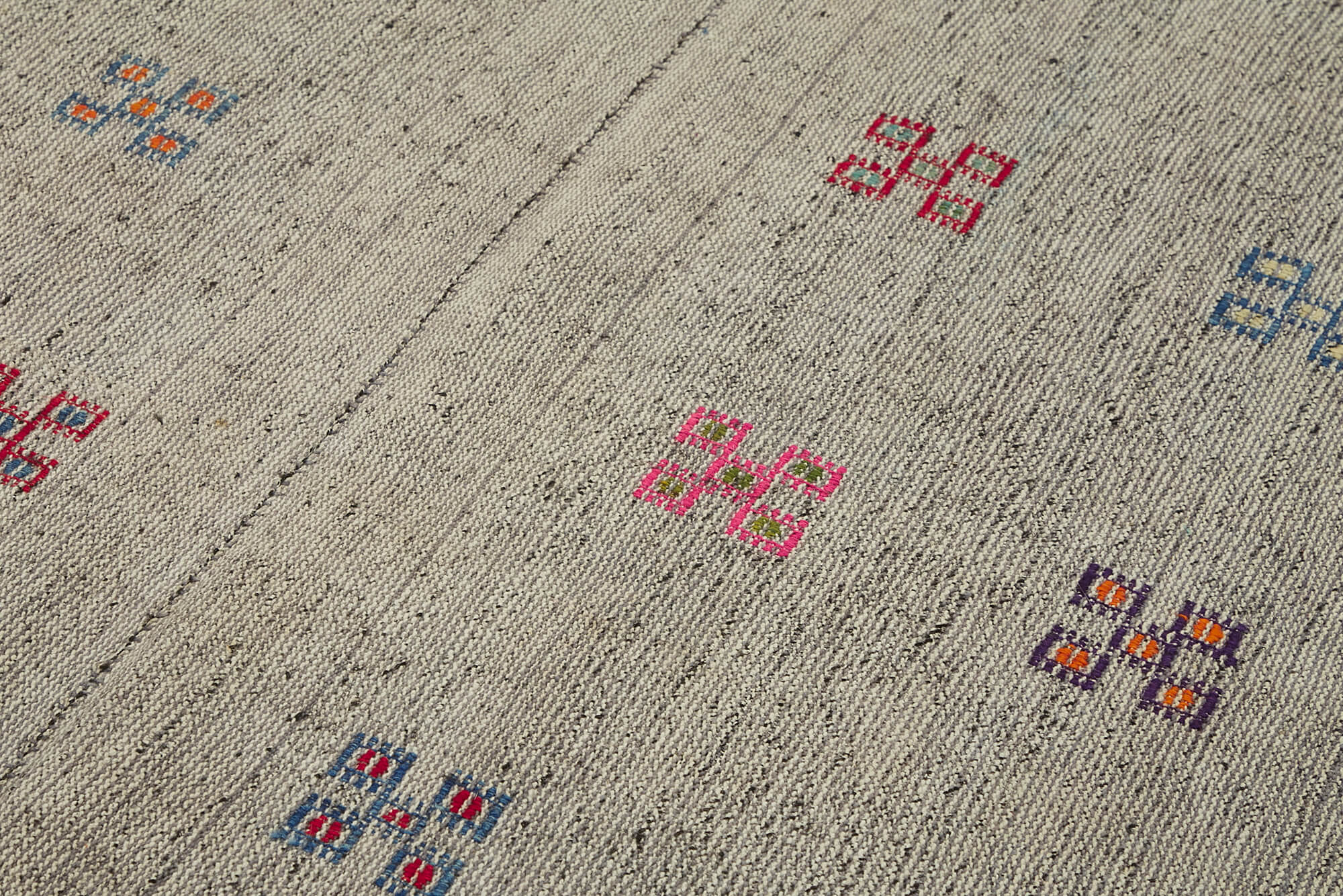 6x10 Vintage Chaput Kilim Rug - 47294