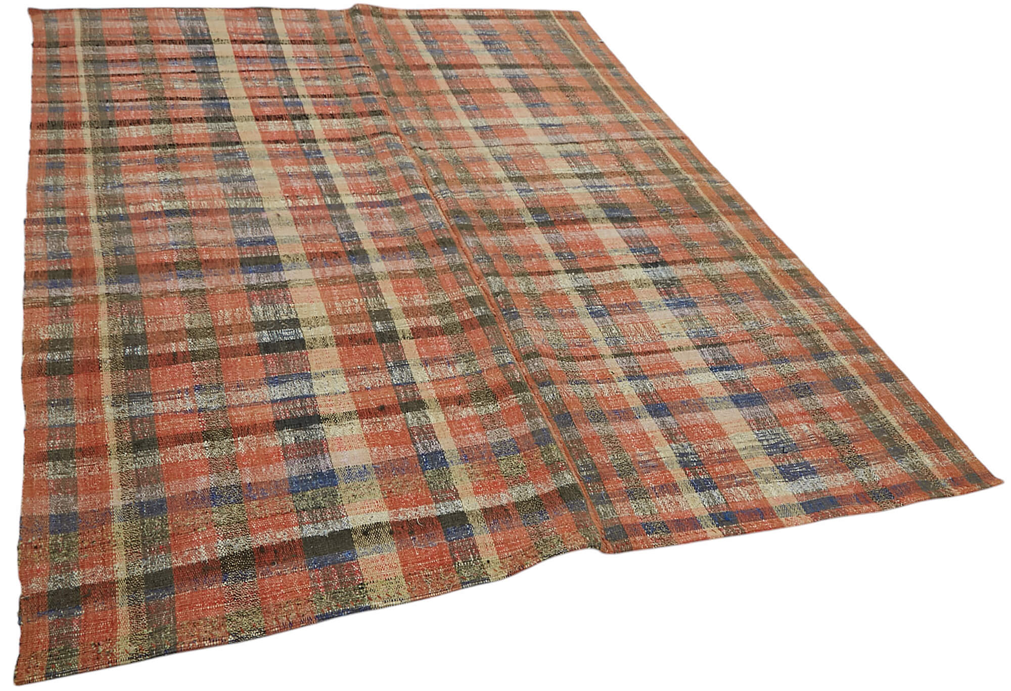 Handmade flatweave kilim rug with low-profile woven texture and geometric pattern