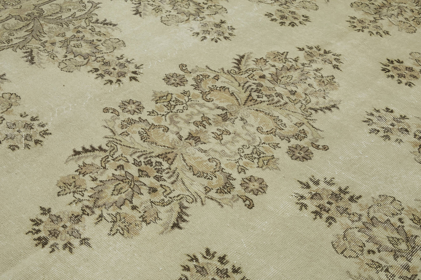 7x10 Hand-Knotted Turkish Vintage Rug - 47359