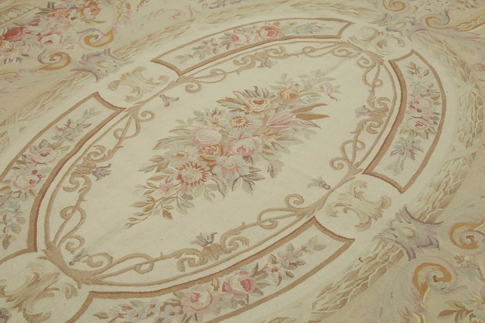10x14 Floral Aubusson Kilim - 47391