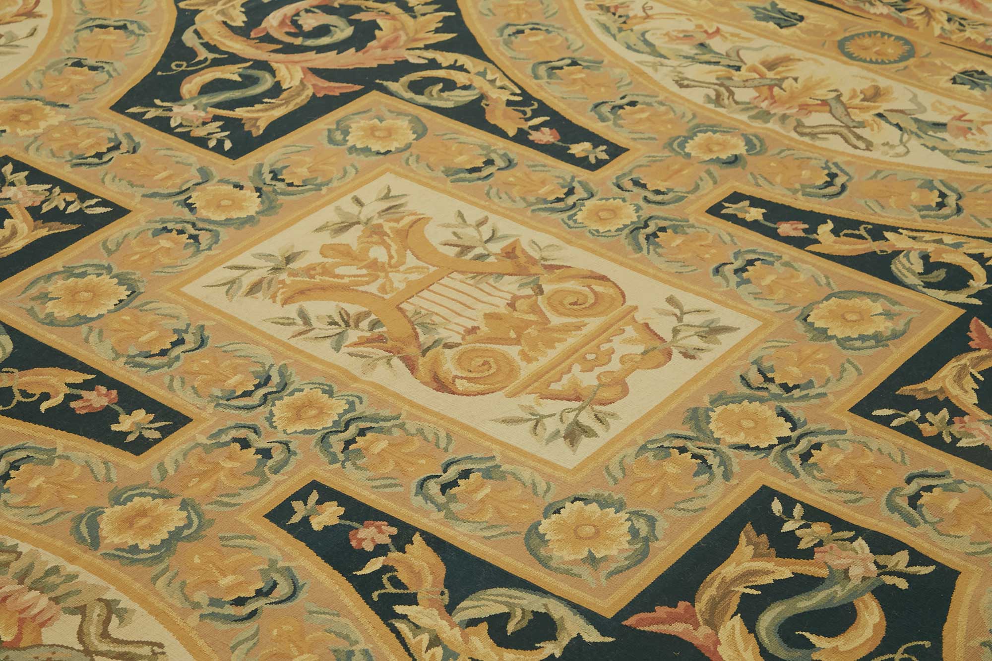 10x14 Floral Aubusson Kilim - 47433