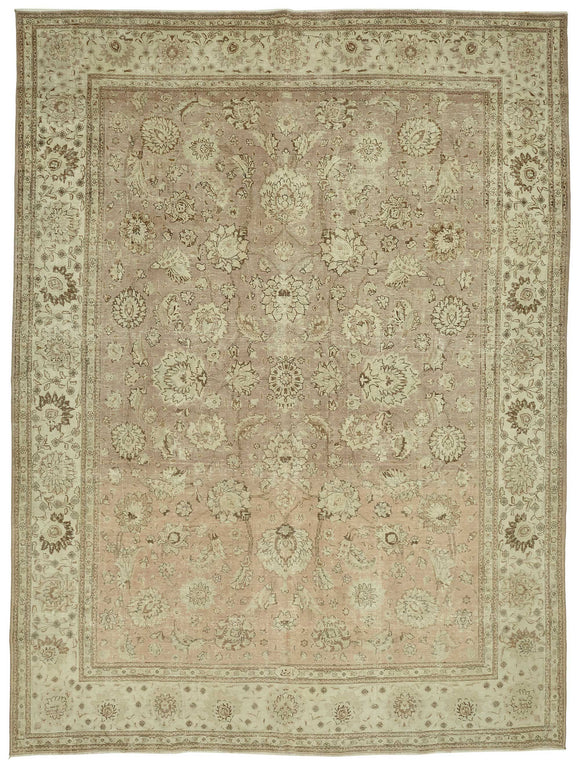 9x13 Vintage Hand-Knotted Rug - 47500