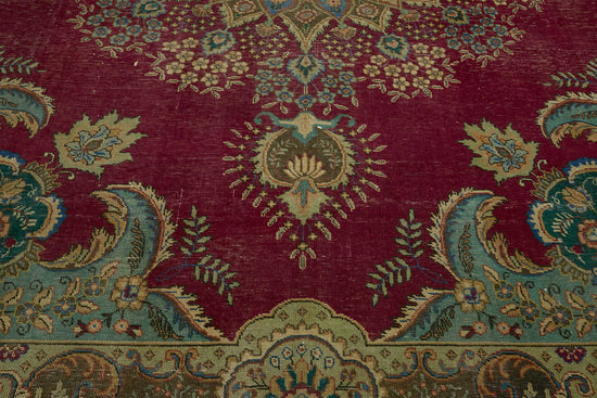 10x13 Vintage Hand-Knotted Rug - 47503