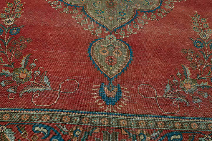 10x13 Vintage Hand-Knotted Rug - 47504