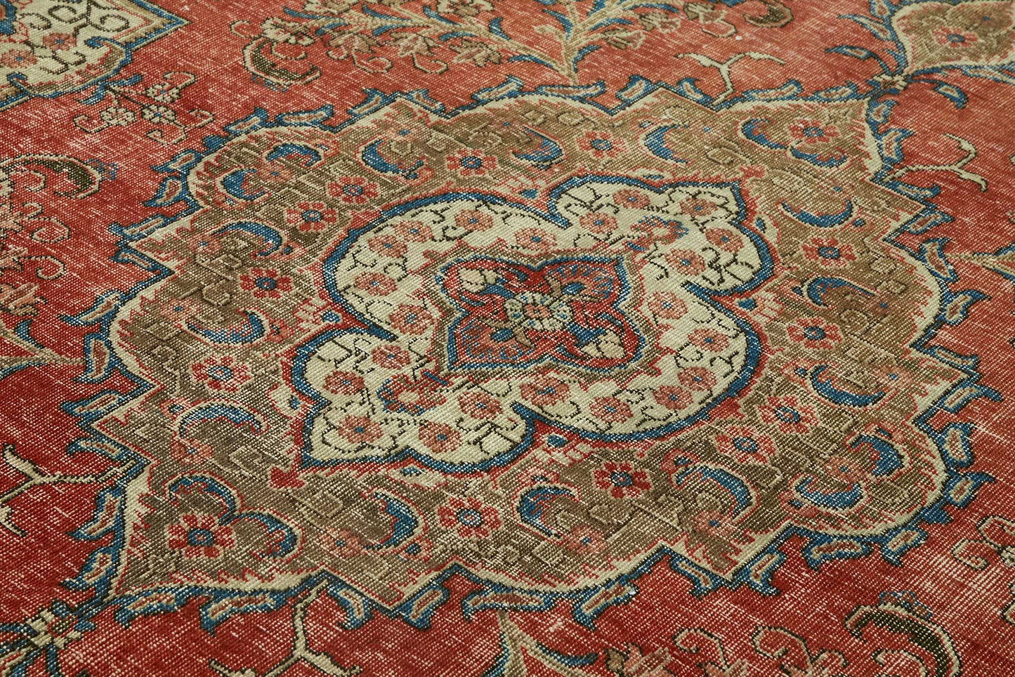 9x12 Vintage Hand-Knotted Rug - 47507