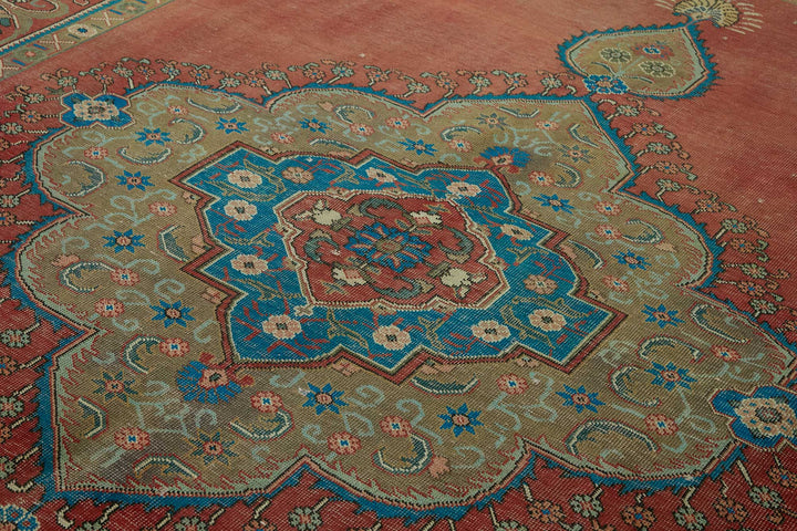 9x14 Vintage Hand-Knotted Rug - 47509