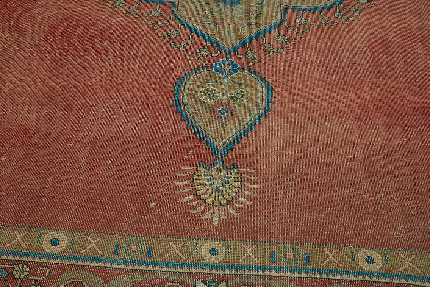 9x14 Vintage Hand-Knotted Rug - 47509