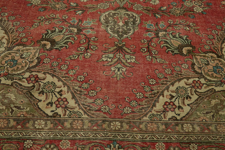10x13 Vintage Hand-Knotted Rug - 47510