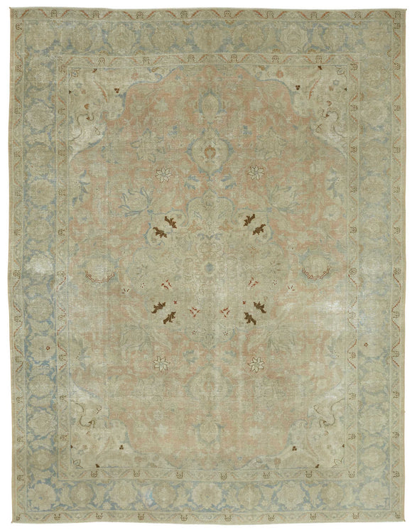 8x11 Vintage Hand-Knotted Rug - 47525
