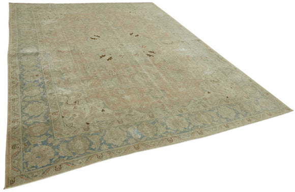 8x11 Vintage Hand-Knotted Rug - 47525