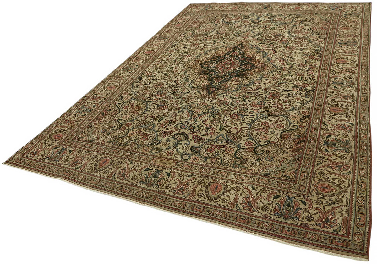 8x11 Vintage Hand-Knotted Rug - 47526