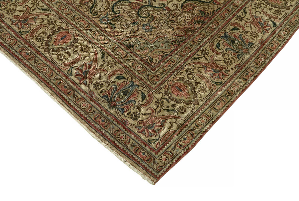 8x11 Vintage Hand-Knotted Rug - 47526
